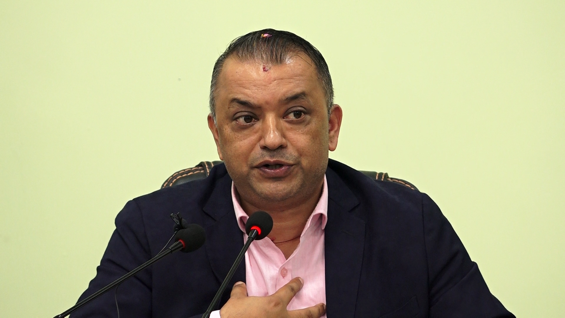 ‘नागरिकहरुको जीवनस्तर उकास्न पुँजीवादी व्यवस्था’